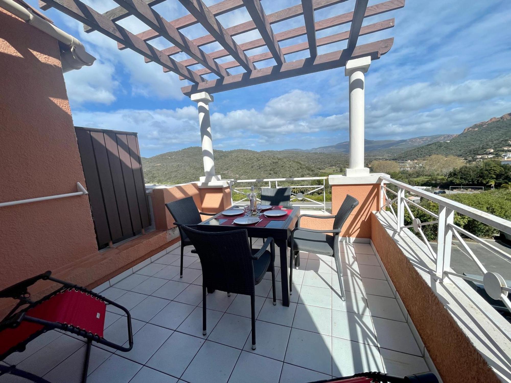 Appartement Cap Esterel 4/5 Personnes Saint-Raphaël エクステリア 写真